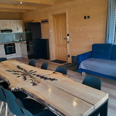 Nad Termami Villa Dzianisz Екстериор снимка